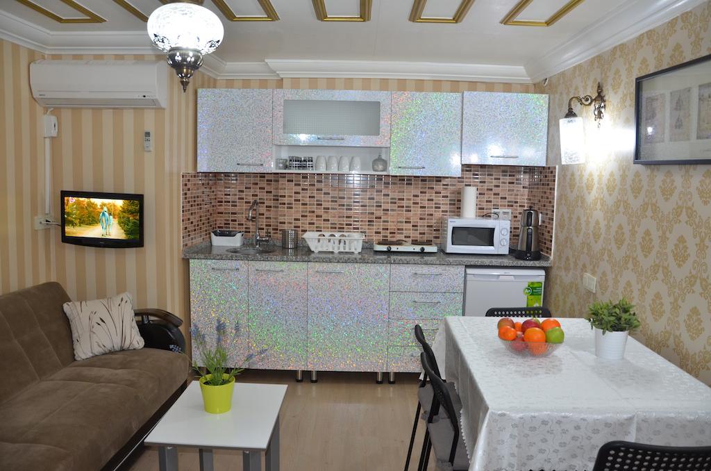 Sophia Studio Apart Hotel Истанбул Стая снимка